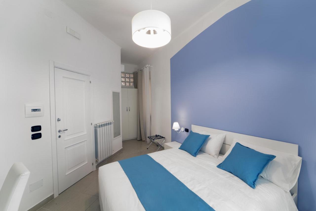 Suite & Luxury Rooms Palazzo Diomede Carafa Nápoles Exterior foto